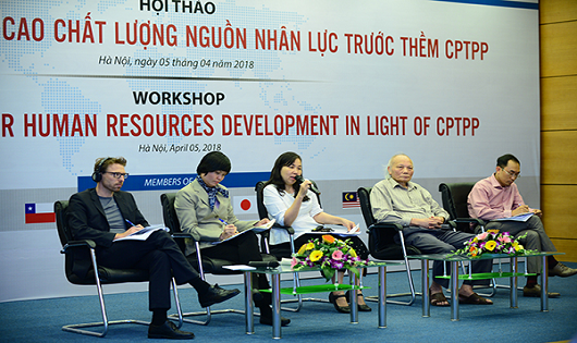 Các chuyên gia tại Hội thảo