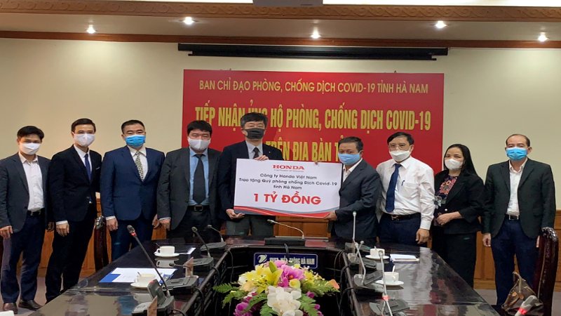 HVN ủng hộ 1 tỷ đồng chống Covid-19 tại Hà Nam