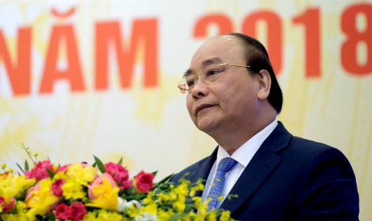 Thủ tướng: 'Thu nhập bình quân đầu người 2.335 USD thì có gì quá phấn khởi'