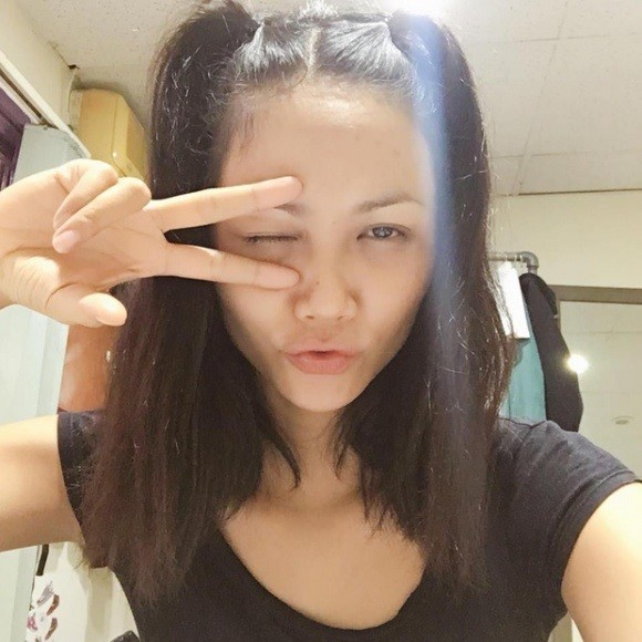Nhan sắc đời thường của Tân hoa hậu