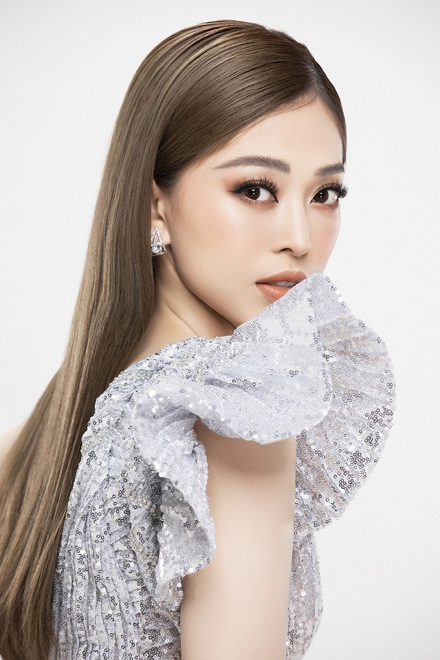 Nhìn lại nhan sắc top 3 Hoa hậu Việt Nam 2018 sau 2 năm - 9 Nhìn lại nhan sắc top 3 Hoa hậu Việt Nam 2018 sau 2 năm - 9