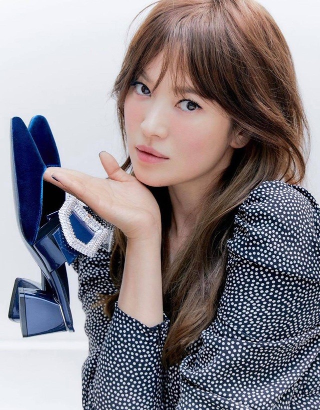 Động thái gây chú ý của Song Hye Kyo vào sinh nhật chồng cũ - 3 Động thái gây chú ý của Song Hye Kyo vào sinh nhật chồng cũ - 3