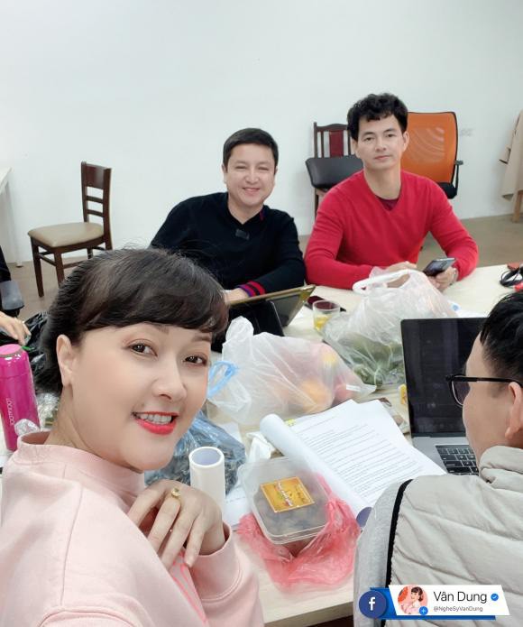 Dàn Táo quân 2021 say sưa tập vũ điệu rửa tay - Ảnh 8. Dàn Táo quân 2021 say sưa tập vũ điệu rửa tay - Ảnh 8.