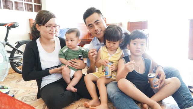 Trẻ con tung tăng vui Tết ở đảo Trường Sa - Ảnh 3. Trẻ con tung tăng vui Tết ở đảo Trường Sa - Ảnh 3.