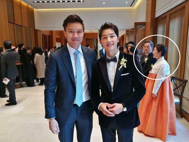Tại sao Song Hye Kyo luôn tự hào về mẹ, không nhắc đến cha? - 1 Tại sao Song Hye Kyo luôn tự hào về mẹ, không nhắc đến cha? - 1