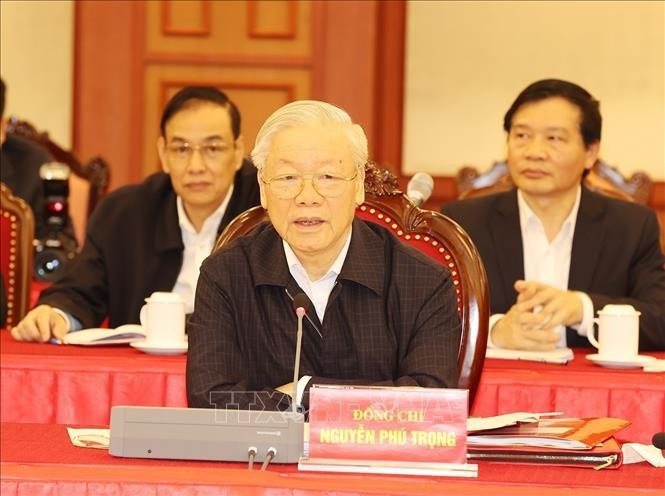 Tổng Bí thư chủ trì họp Bộ Chính trị về phát triển Hà Nội ảnh 1