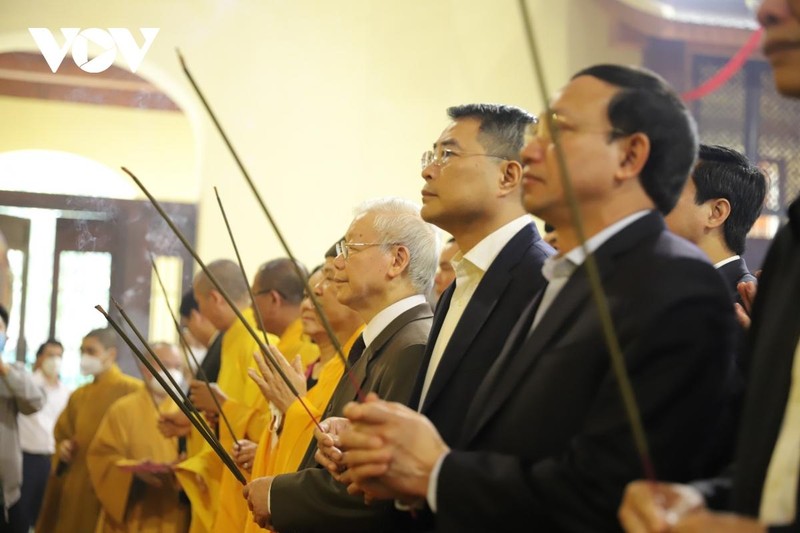 Tổng Bí thư Nguyễn Phú Trọng đến thăm, động viên công nhân ngành than ở Quảng Ninh ảnh 4