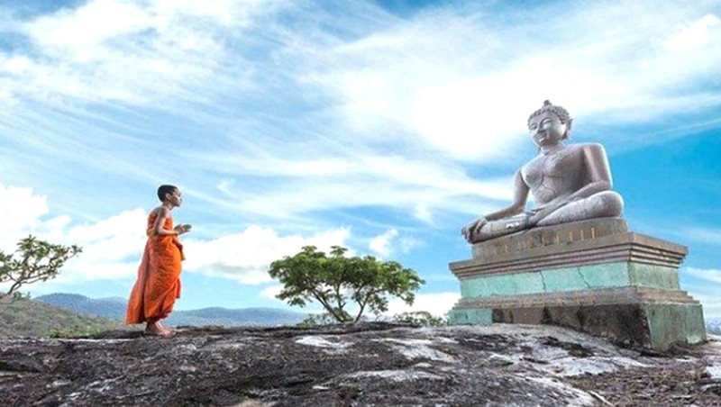 Đi chùa đầu năm ghi nhớ lời Phật dạy