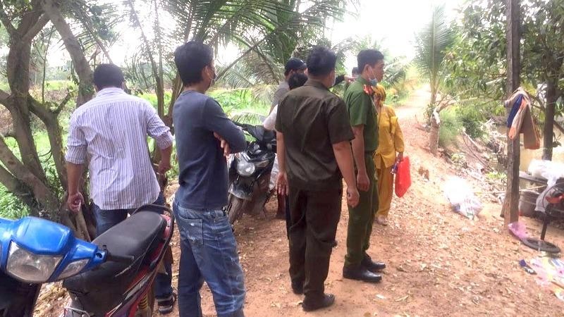 Bà Lưu phản ánh có trình báo nhưng cán bộ chức năng “mềm mỏng” nên nhóm giang hồ vẫn hủy hoại căn nhà của bà.