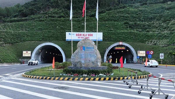 Hầm đường bộ Hải Vân 2 được khánh thành vào ngày 11/01/2021.