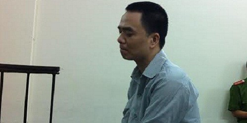 Hùng tại phiên tòa ngày 16/6.