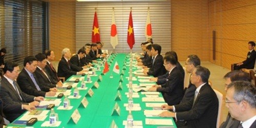 Tổng Bí thư Nguyễn Phú Trọng hội đàm với Thủ tướng Nhật Bản Shinzo Abe.