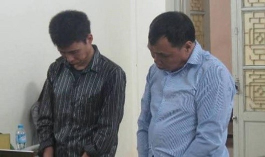 Vào tù ra tội, vẫn to mồm mắng chửi đồng bọn giữa tòa