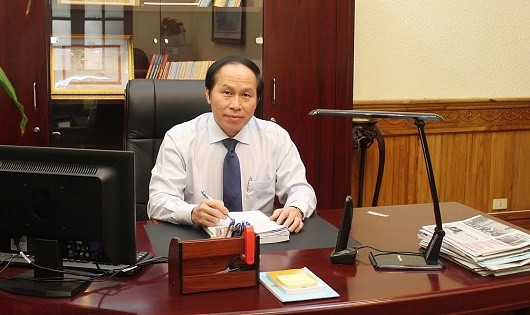 Thứ trưởng Bộ Tư pháp Lê Tiến Châu