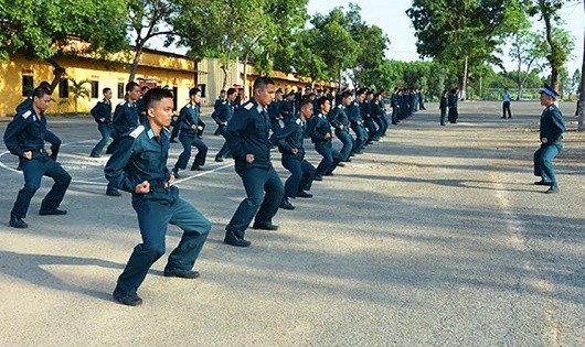 Huấn luyện 16 động tác võ thể dục cho chiến sĩ mới tại Tiểu đoàn 11, Phòng Tham mưu (Sư đoàn 367).