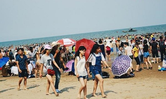 Nhiều du khách biết giữ gìn hình ảnh của mình khi đi du lịch.