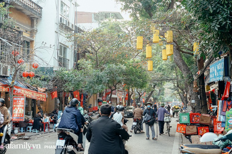 Ngôi chợ lâu đời nhất phố cổ được giới nhà giàu chuộng mua vì toàn đồ chất lượng tươi ngon ảnh 26