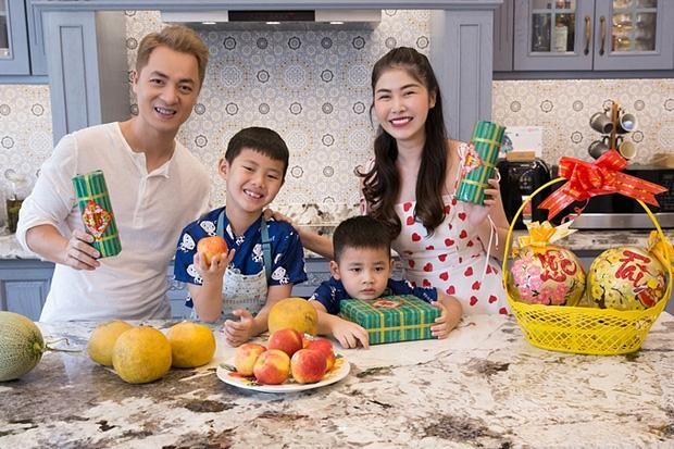 Thăm biệt thự 2 triệu đô của vợ chồng ca sĩ Đăng Khôi ảnh 1