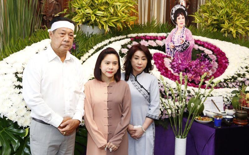 Việt Hương âm thầm lo toàn bộ chi phí cho lễ cầu siêu của NS Ngọc Đáng ảnh 2