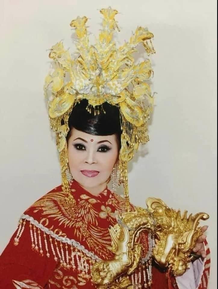 Việt Hương âm thầm lo toàn bộ chi phí cho lễ cầu siêu của NS Ngọc Đáng ảnh 4