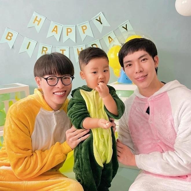 Hòa Minzy rạng rỡ hậu ly hôn ảnh 6