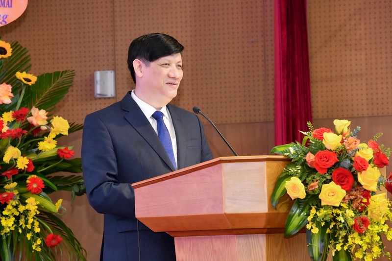 Tiến sĩ Dương Đức Hùng - Chủ tịch Hội đồng quản lý Bệnh viện Bạch Mai: "Tôi cần có nhiều thời gian trong một ngày hơn nữa để cống hiến cho bệnh viện" ảnh 1