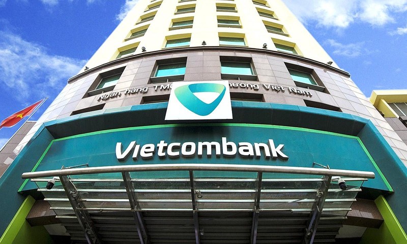 Vietcombank đang có hơn 2 vạn cán bộ, nhân viên, là một trong những ngân hàng thương mại hàng đầu Việt Nam.