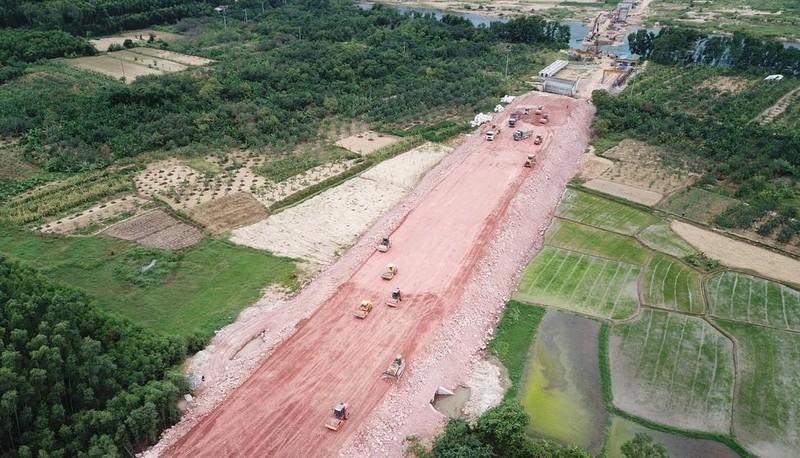 Bất động sản Thừa Thiên Huế: Đón làn “sóng” mới trong năm 2022 ảnh 1