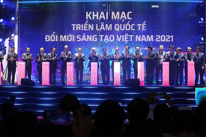Công nghệ đột phá của Sunshine Group thu hút tại Triển lãm quốc tế Đổi mới sáng tạo Việt Nam 2021 ảnh 1