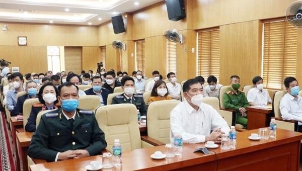 Các đại biểu dự hội nghị.