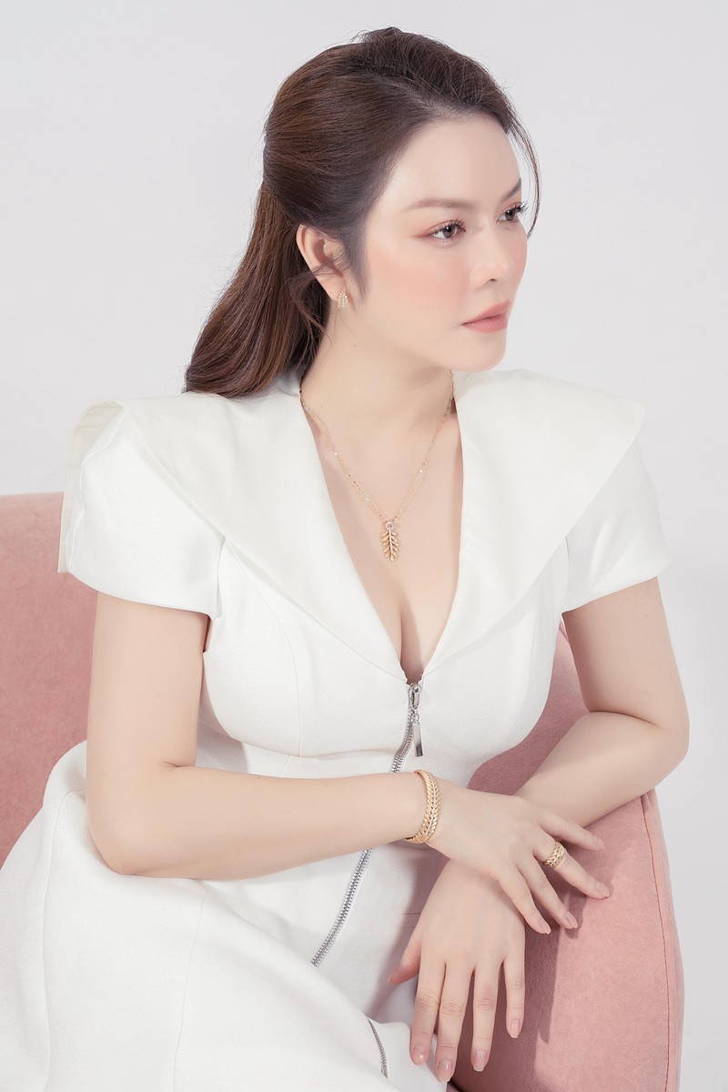 Lý Nhã Kỳ: “Cuộc đời tôi chưa bao giờ có tình một đêm” ảnh 2