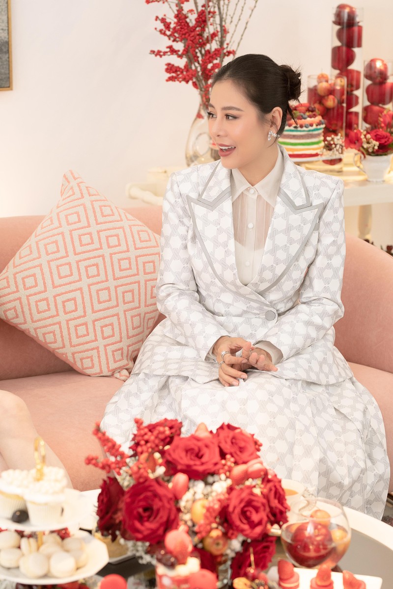 Lý Nhã Kỳ: “Cuộc đời tôi chưa bao giờ có tình một đêm” ảnh 3