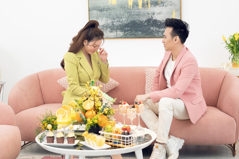 Bị Lý Nhã Kỳ hỏi “bao giờ lấy vợ”, Nguyên Vũ trả lời bất ngờ ảnh 2