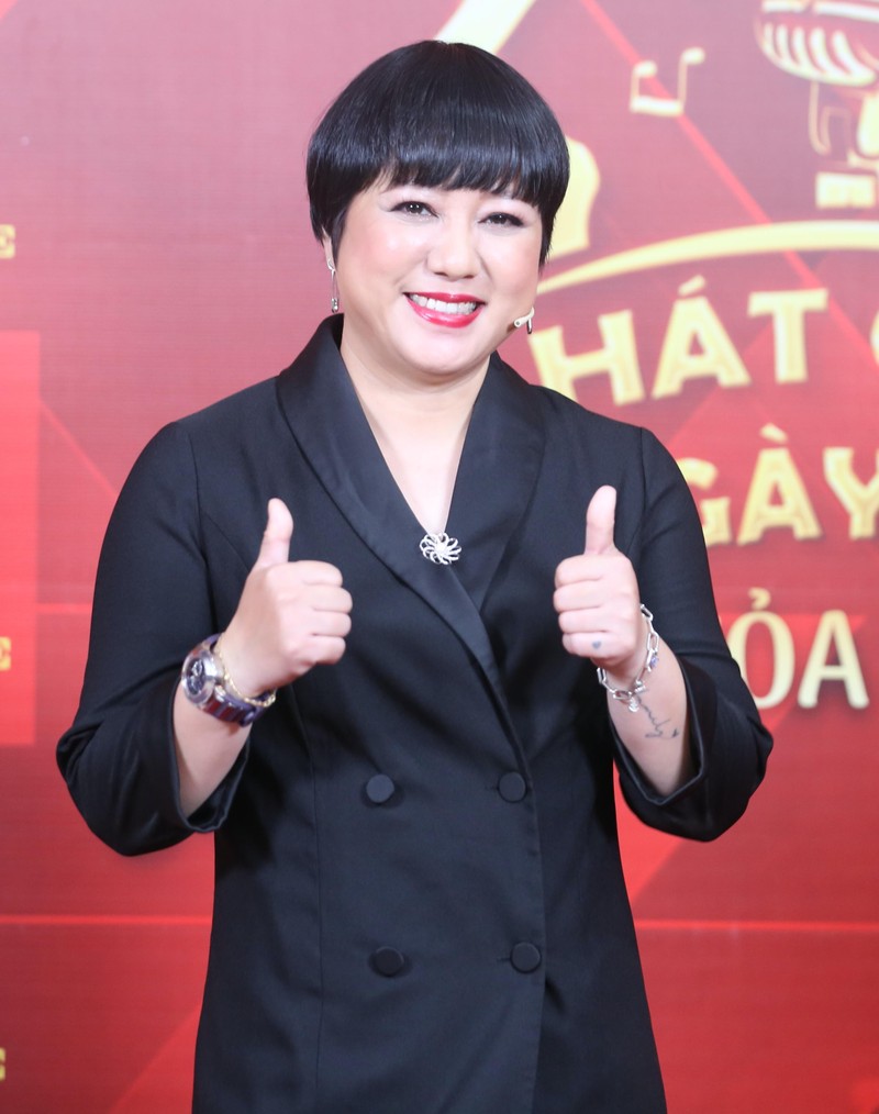 Lý do mẹ Ngọc Linh từng khóc và giận khi con gái tham gia chống dịch ảnh 1