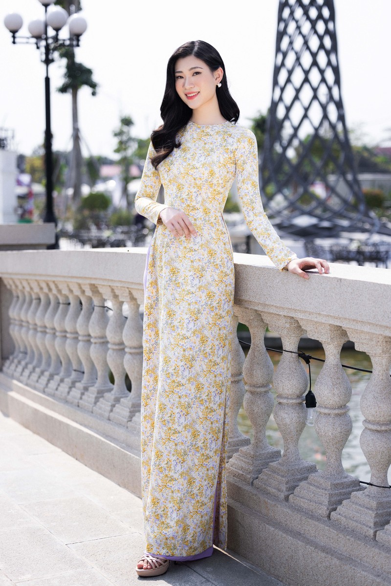 Nam Em và dàn thí sinh Miss World Vietnam 2022 khoe sắc với áo dài ảnh 2