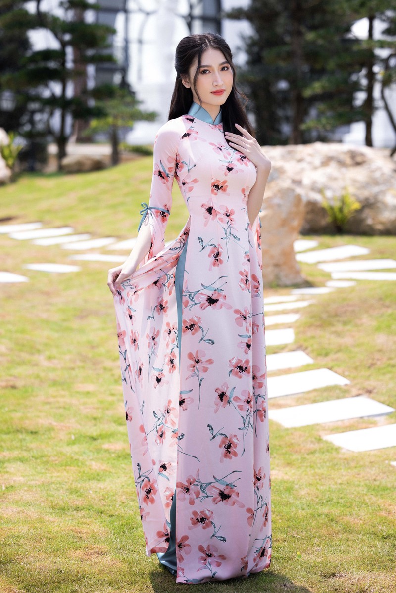 Nam Em và dàn thí sinh Miss World Vietnam 2022 khoe sắc với áo dài ảnh 6