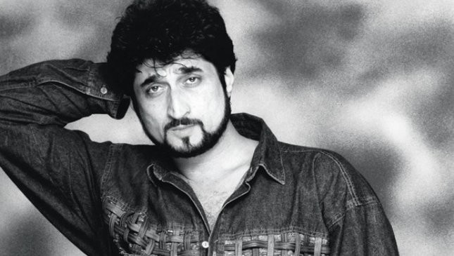 Nadeem Saifi hồi trẻ