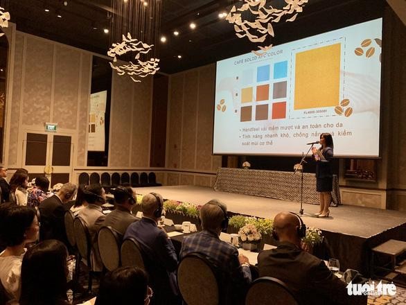 Vải sợi cà phê, sen, hàu - nguyên liệu định hướng thời trang 2022 ảnh 1