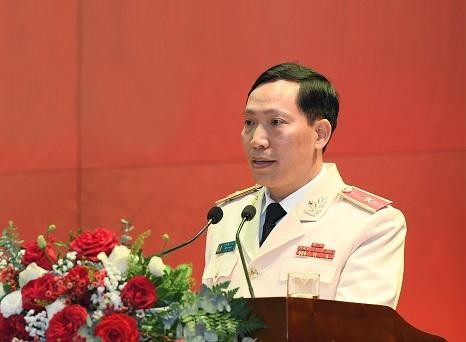 Thứ trưởng Lê Văn Tuyến.