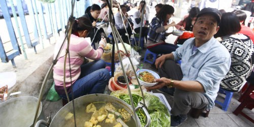 Những quy định cấm trong lĩnh vực kinh doanh thức ăn đường phố