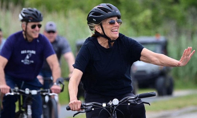 Jill Biden trở thành đệ nhất phu nhân lớn tuổi nhất trong lịch sử Mỹ ảnh 2