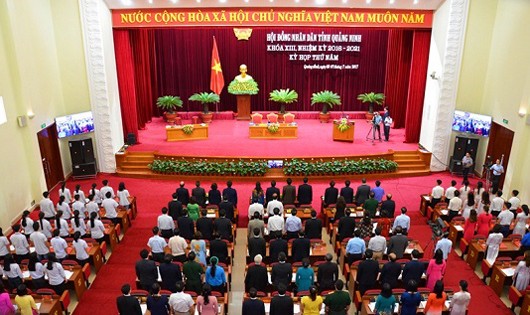 Khai mạc kỳ họp thứ 5, HĐND tỉnh Quảng Ninh khoá XIII