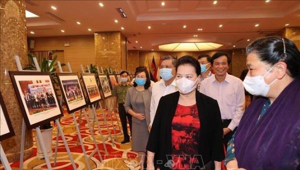 Chủ tịch Quốc hội Nguyễn Thị Kim Ngân dự buổi tổng duyệt.