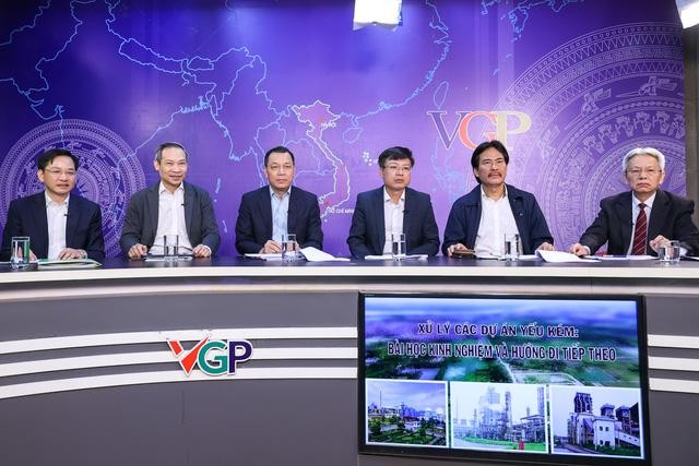 Không có việc bảo vệ cho cán bộ thì không ai dám làm ảnh 1