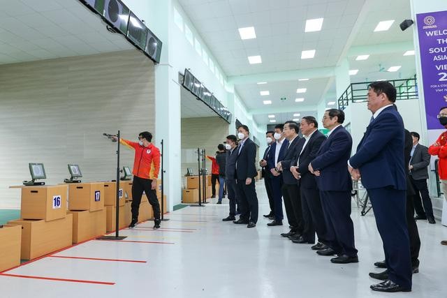 Thủ tướng kiểm tra công tác chuẩn bị SEA Games 31 ảnh 1