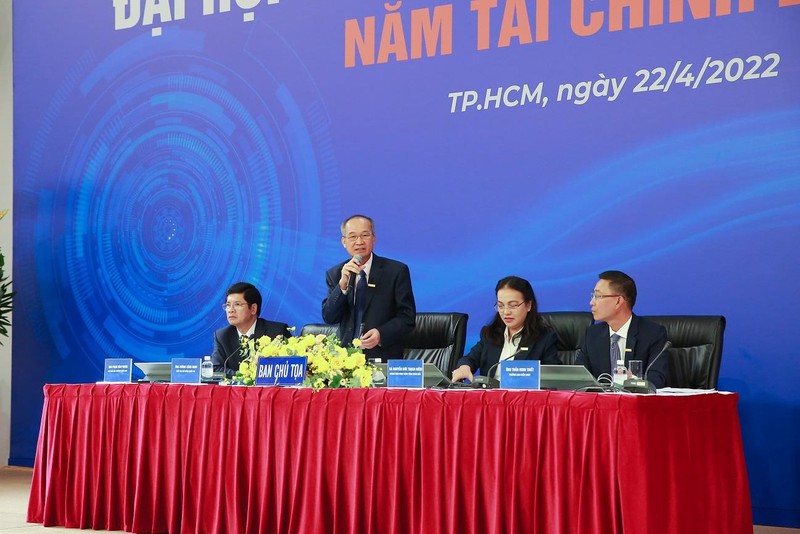 Sacombank đặt mục tiêu chuyển đổi số toàn diện và trở thành ngân hàng bán lẻ hàng đầu trong nhiệm kỳ 2022-2026 ảnh 1