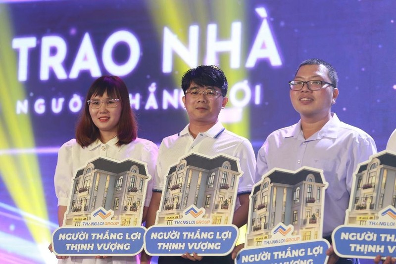 Tập đoàn BĐS Thắng Lợi dành gần 80 tỷ mua xe và 14 căn nhà tài trợ cho CBNV ảnh 2