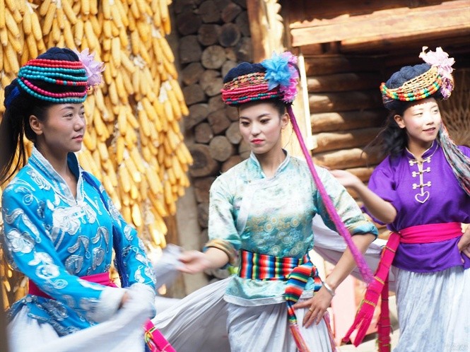 Nơi phụ nữ được chọn bao nhiêu đàn ông tùy thích, không có khái niệm “ghen tuông”