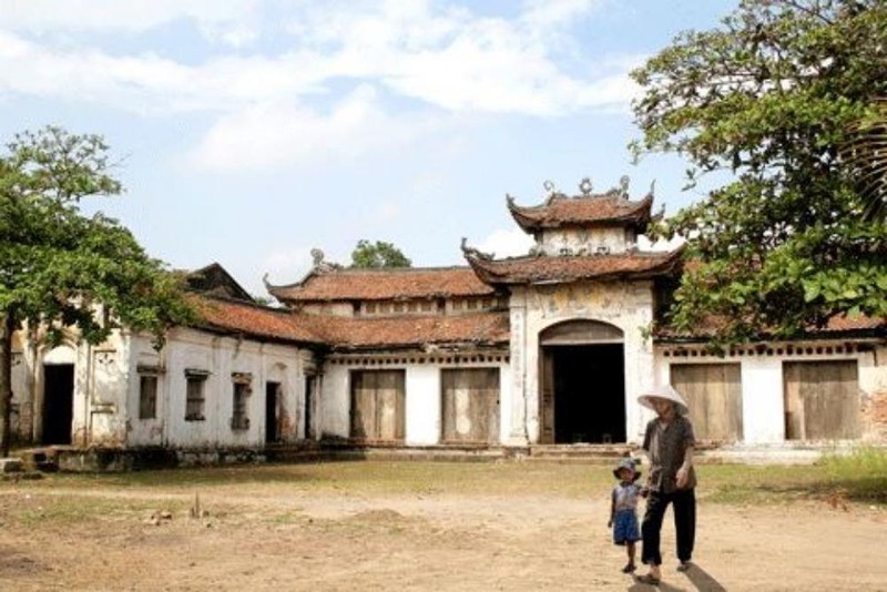 Đình làng Cổ Am.