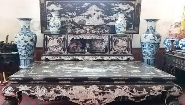 Một tác phẩm nghệ thuật khảm trai của nghệ nhân Chuôn Ngọ. .